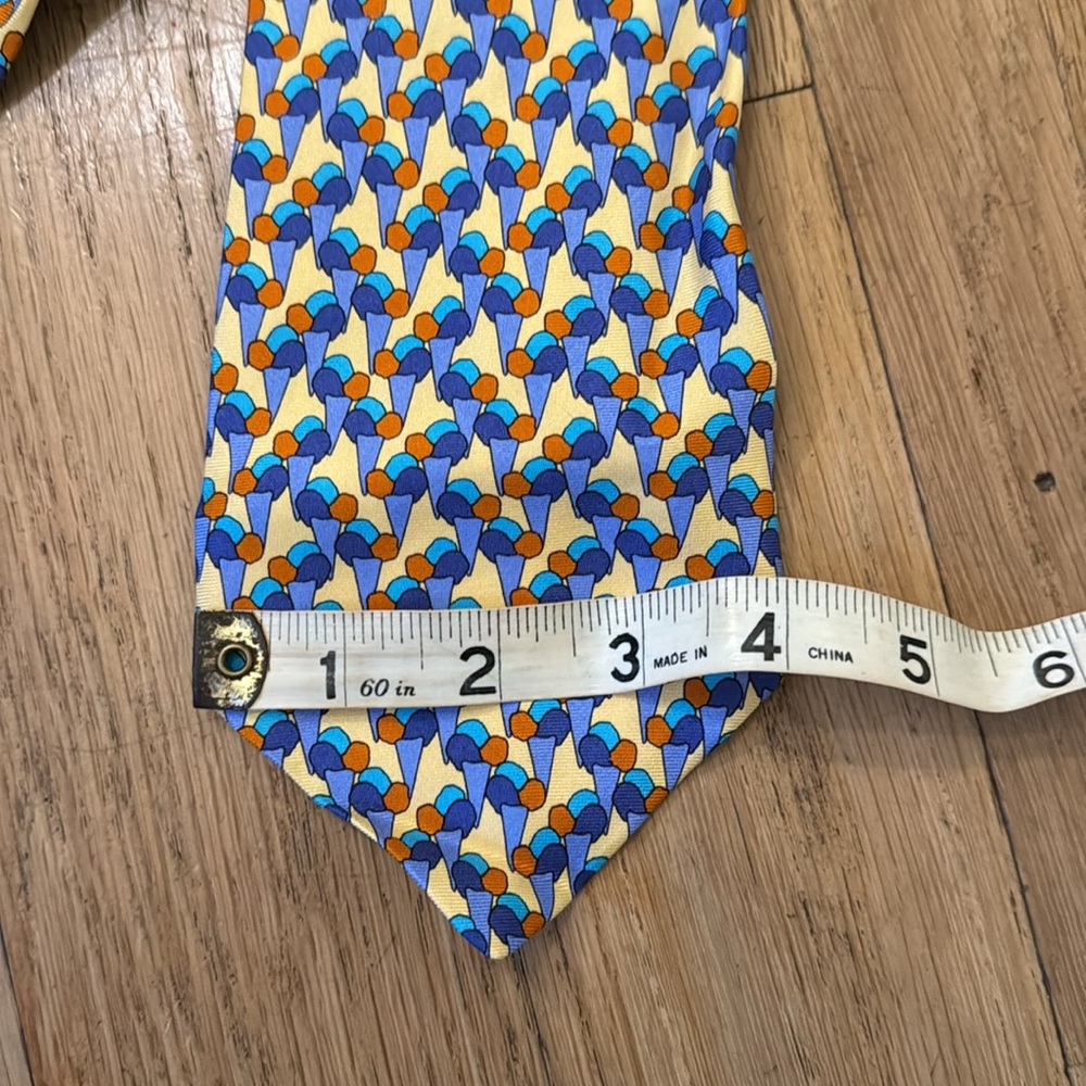 Burberry Tie Euc - image 4